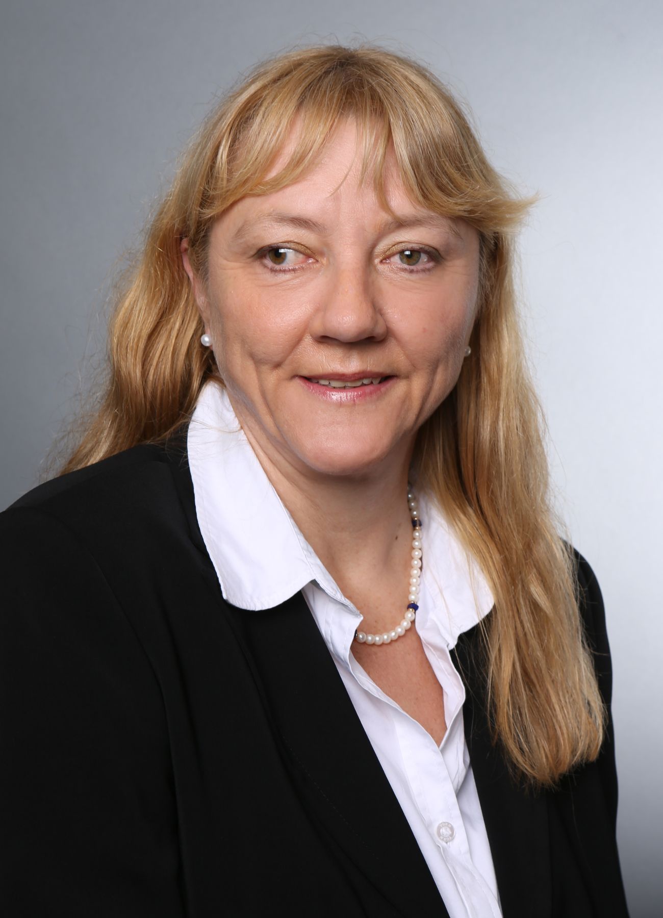 Dr. Rosa Dumler-Gradl